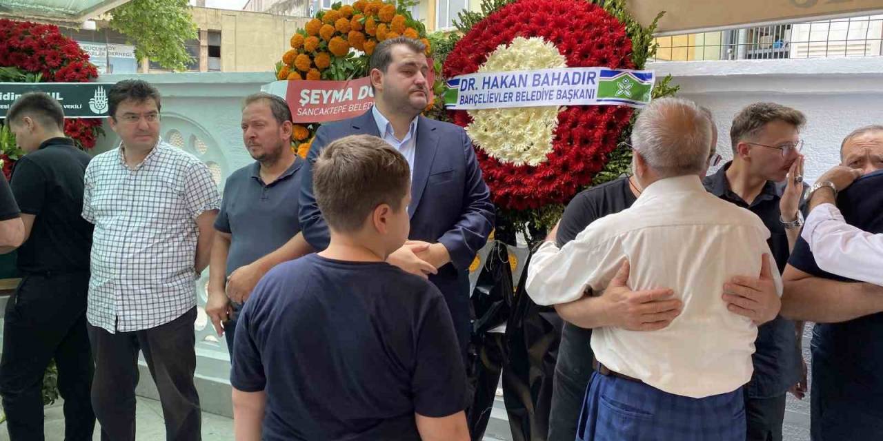 Vefat Eden Eski Arnavutköy Belediye Başkanı Bahtiyar Sağlam’ın Cenaze Namazı Kılındı
