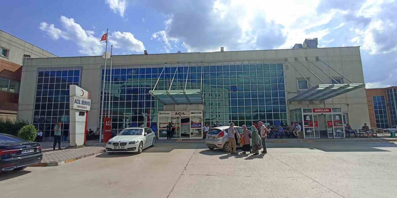 Ablasıyla Oynarken Başına Poşet Geçirilen Bebek Boğuldu