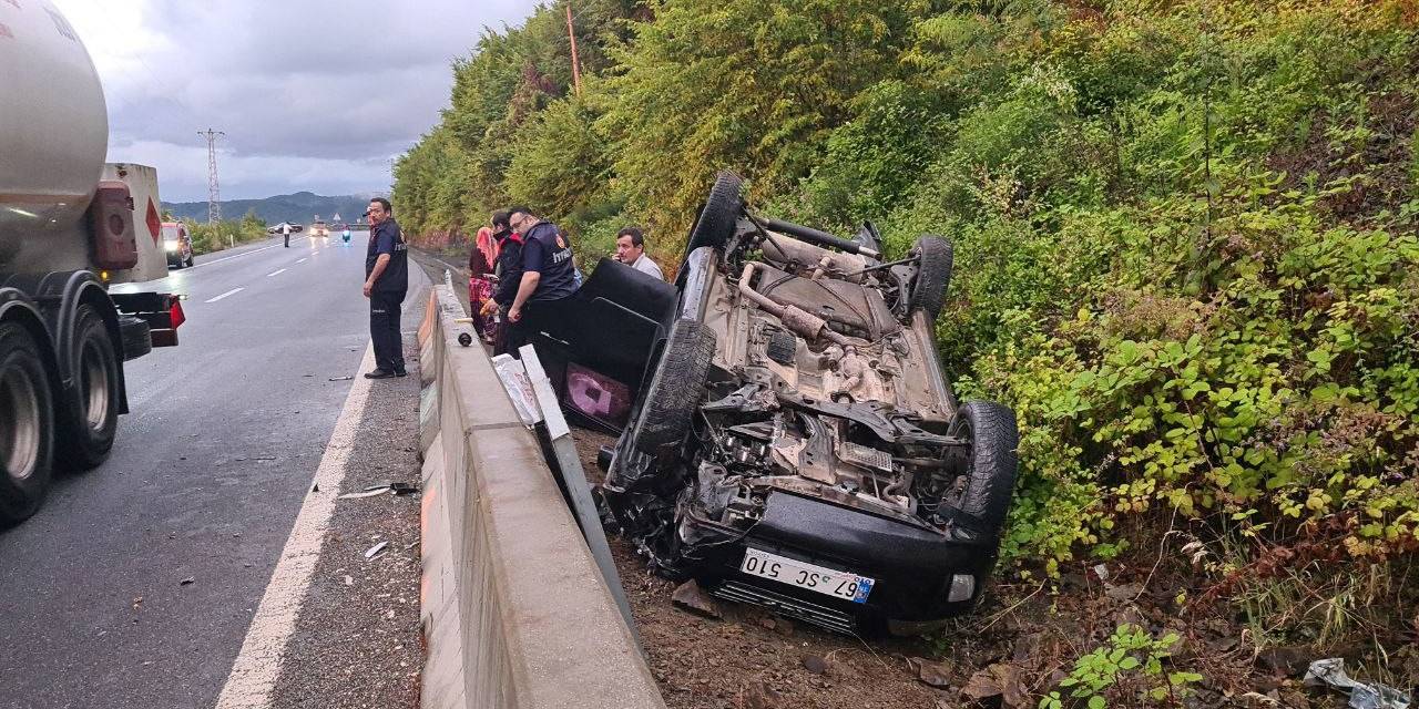 Zonguldak’ta Otomobil Bariyere Çarparak Takla Attı: 6 Yaralı