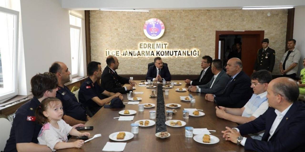 Edremit’te Kurban Bayramı Bayramlaşma Programı