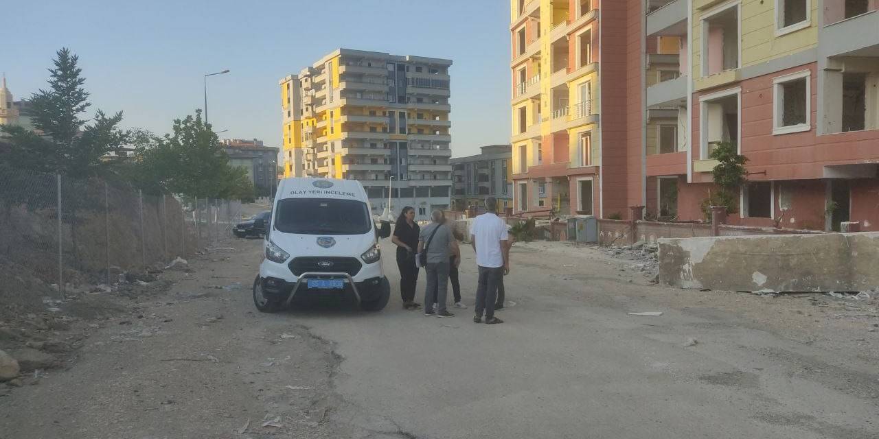 Ev Sahibinin Dikkati Enkaz Faresini Yakalattı