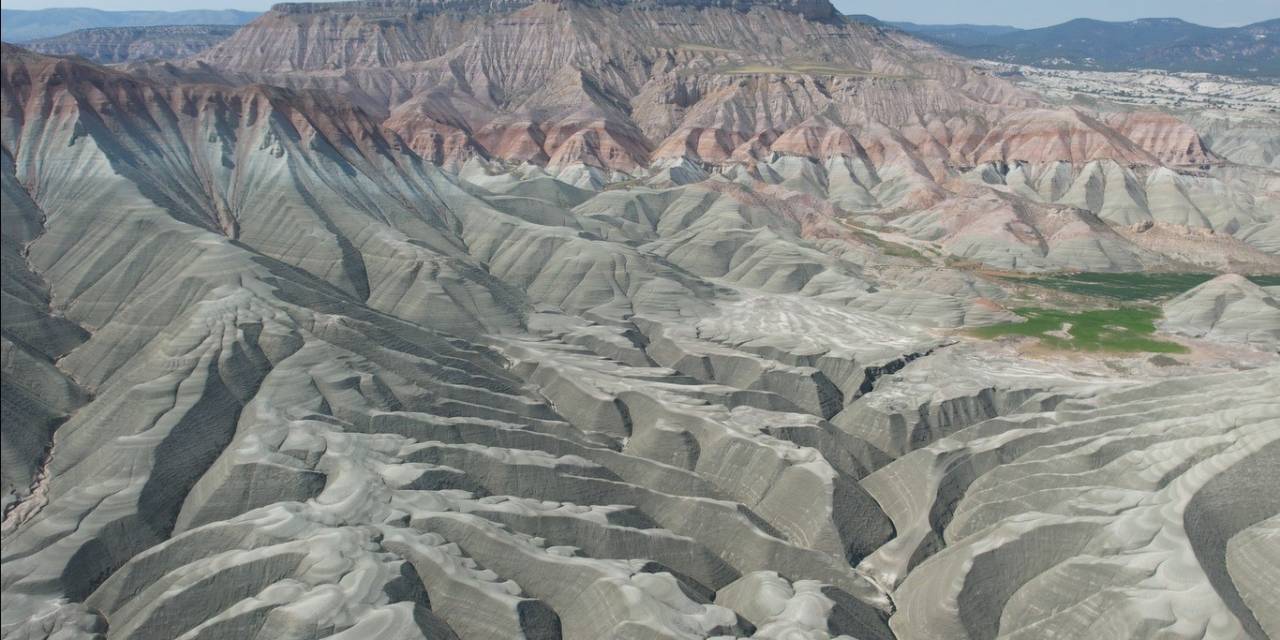 Başkentin 10 Milyon Yıllık Rengarenk Tepeleri: Gökkuşağı Tepeleri