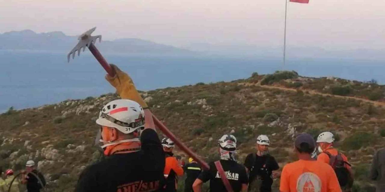 Mag Ame Gönüllüleri Datça Yangını Söndürülmesine Katkı Verdi