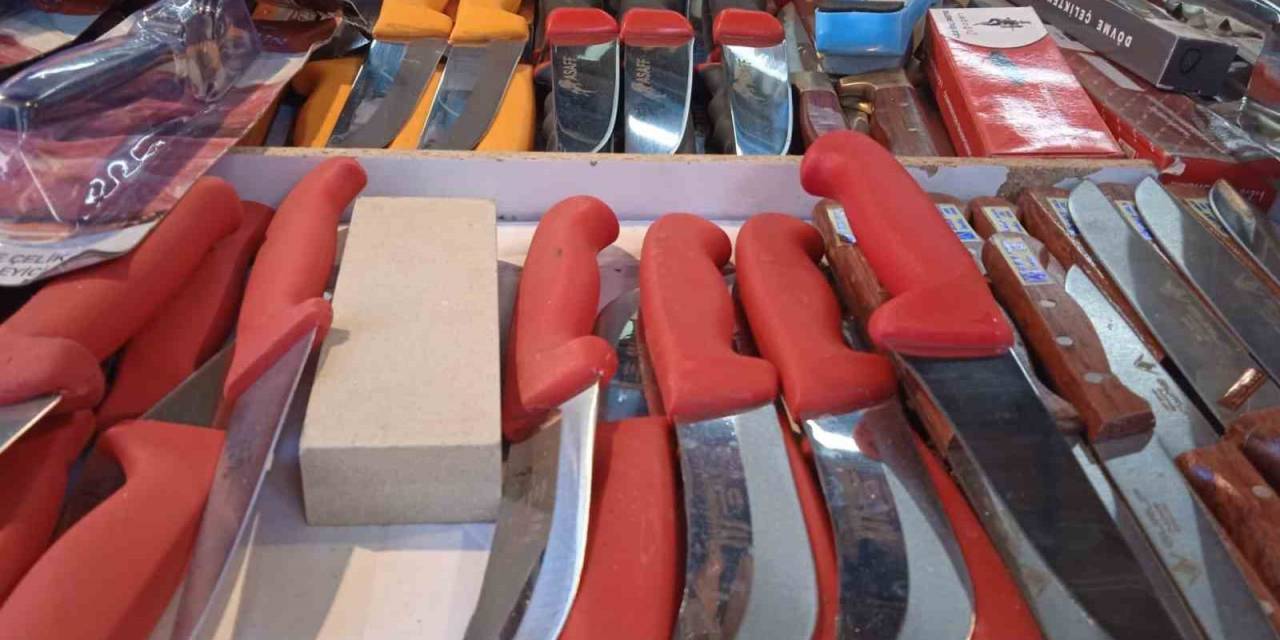 Bıçakçı Esnafından Kurban Bıçağının Temizliği Ve Muhafazasıyla İlgili Önemli Tavsiye