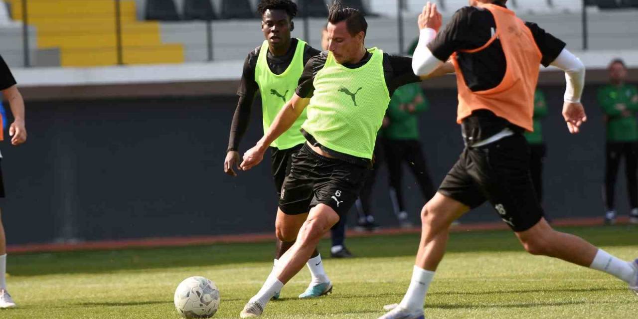 Manisa Fk Yeni Sezon Hazırlıklarına Başlıyor