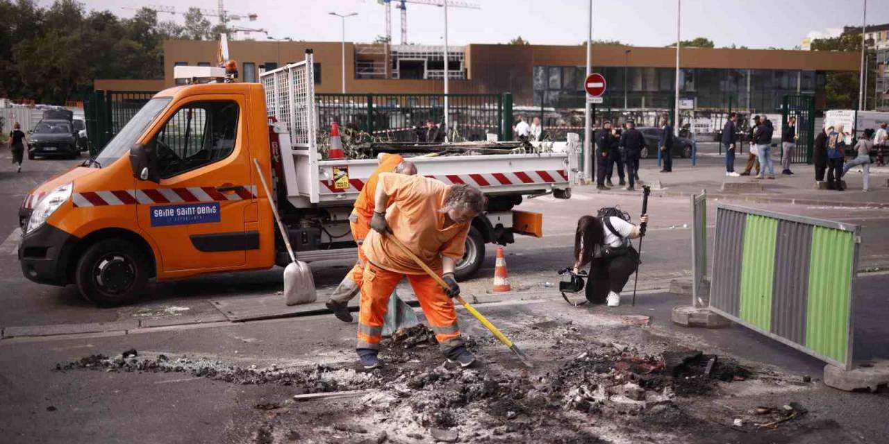 Fransa Başbakanı Borne’dan Ohal Yorumu: “tüm Seçenekleri Değerlendiriyoruz”
