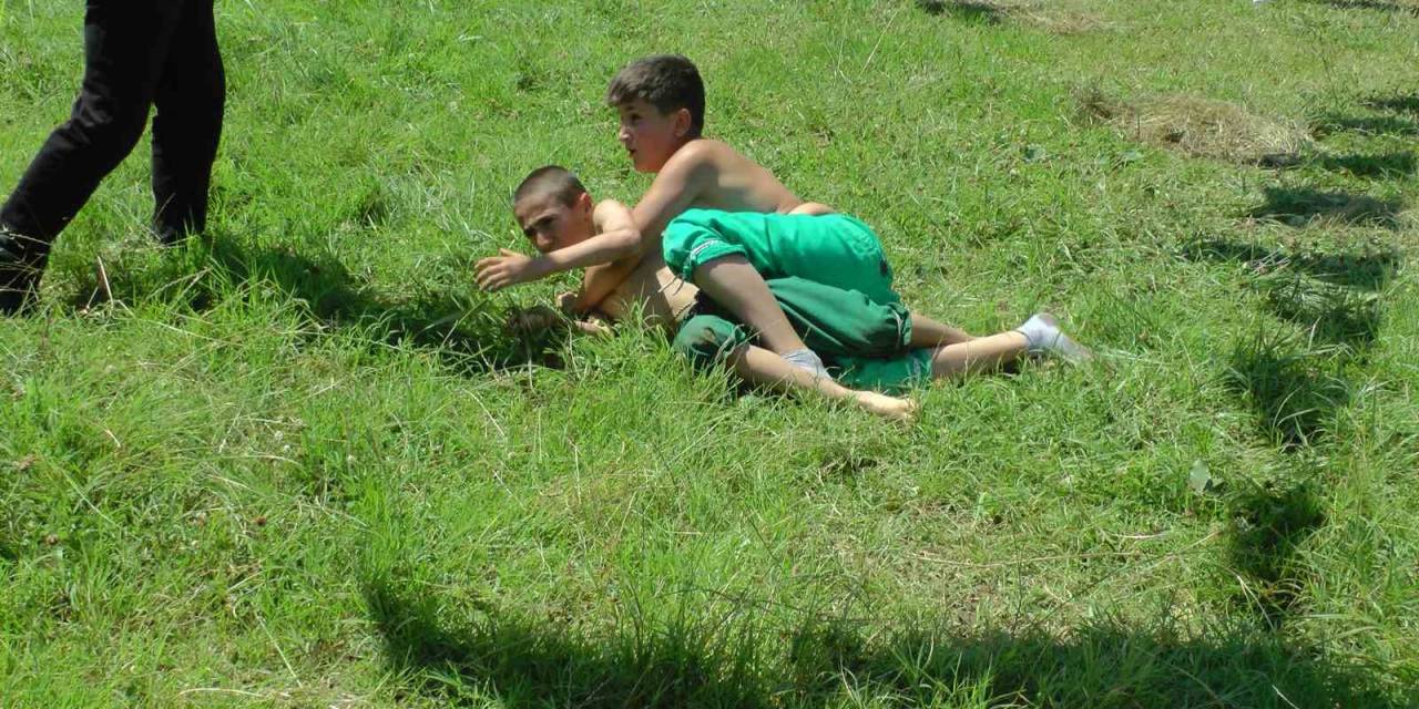 Akçakoca Beyören Köyü Yağlı Güreşleri Yapıldı