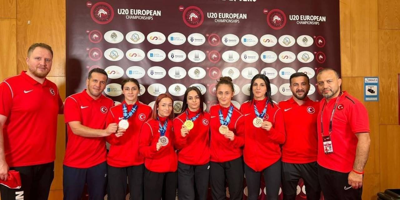 U20 Kadın Milli Güreş Takımı, Avrupa Üçüncüsü