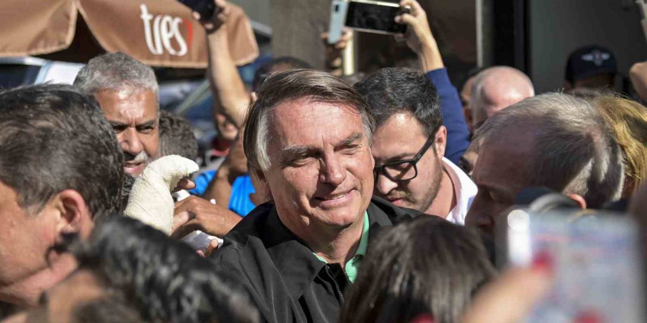 Bolsonaro 2030 Yılına Kadar Siyasetten Men Edildi