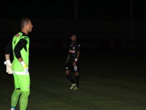3. Lig Maçında Elektrik Kesintisi
