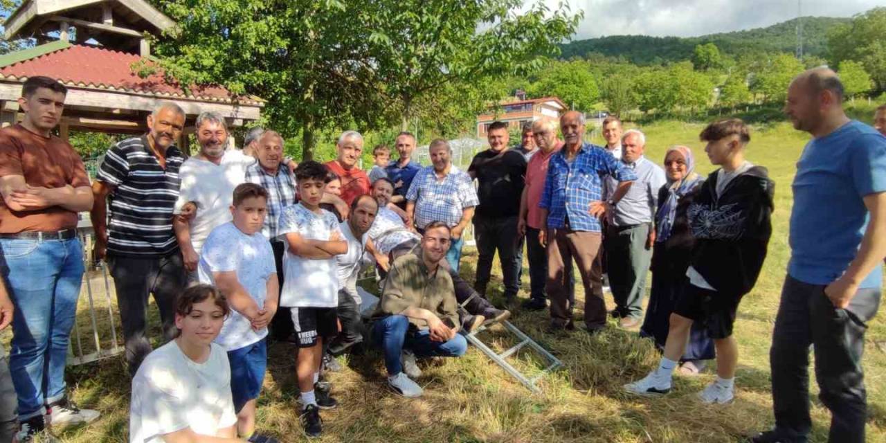 Bayramlarda Yüzyıllık Gelenekler Zamana Direniyor