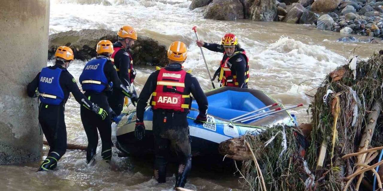 Selde Kaybolan Şahsı Arama Çalışmalarında Umutlar Tükeniyor