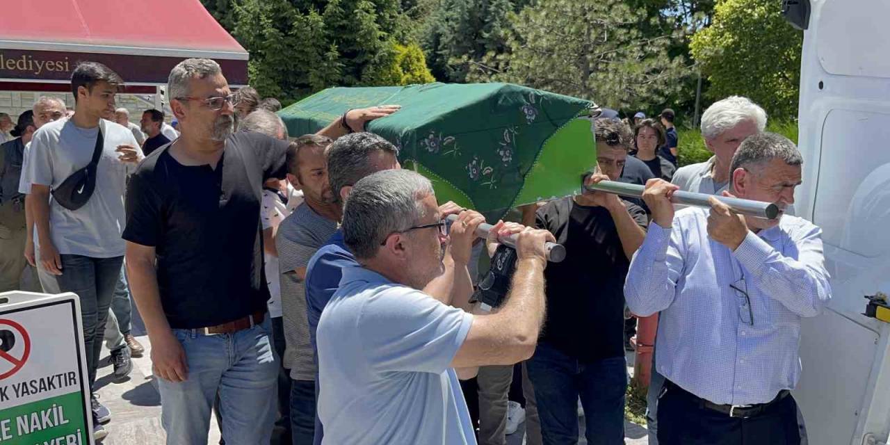 Motosiklet Kazasında Hayatını Kaybeden Nehir Son Yolculuğuna Uğurlandı