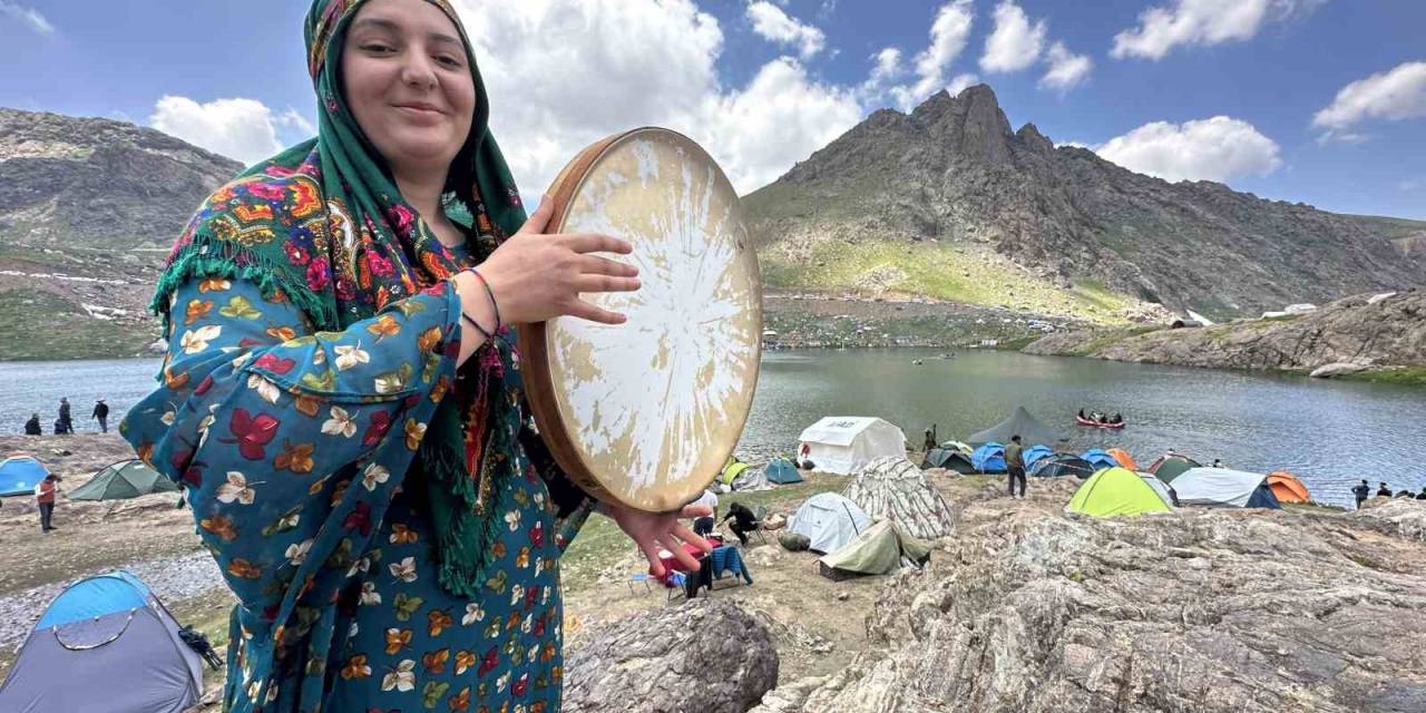 Türkiye’nin En Yüksek Festivali Yüksekova’da Başladı