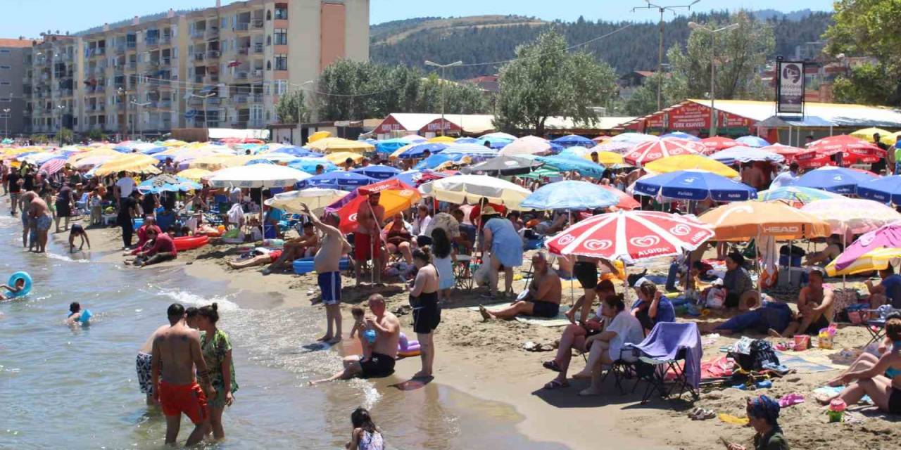 Tekirdağ’a Tatilci Akını: Bir Mahallenin Nüfusu İlçe Nüfusunu Geçti