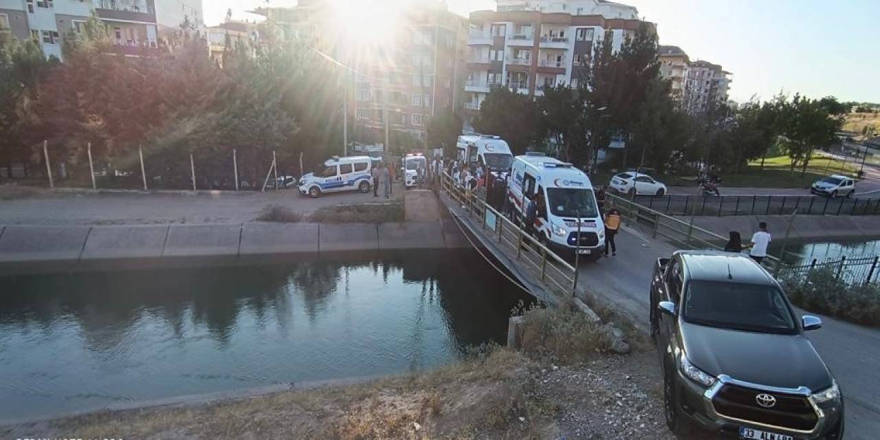 Batman’da 8 Yaşındaki Çocuk Su Kanalına Düştü