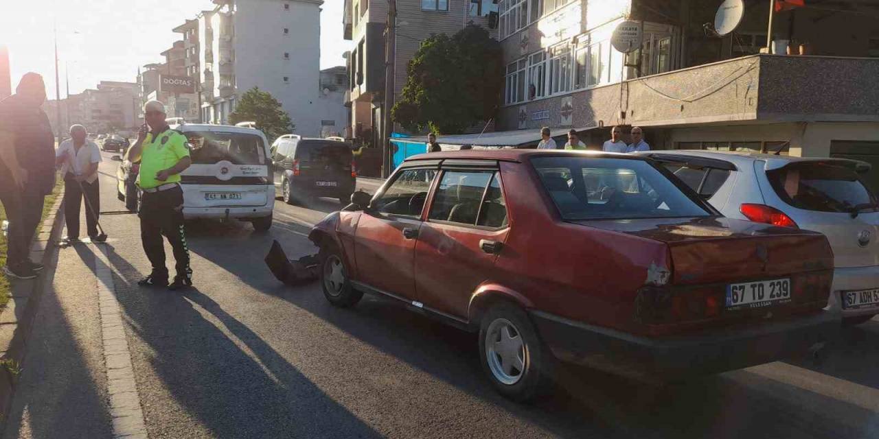 Kdz. Ereğli’de Zincirleme Kaza: 2 Yaralı