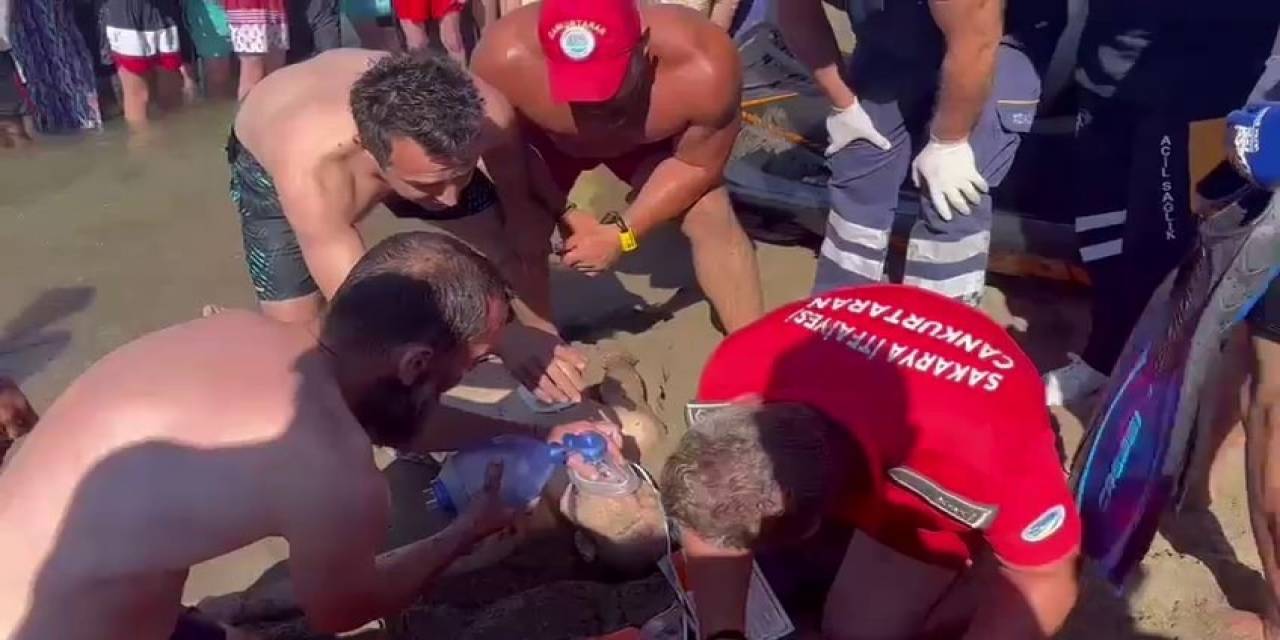 Alkol Ve Uyuşturucu Kullandığı Öne Sürülen Genç, Denizde Boğulma Tehlikesi Geçirdi