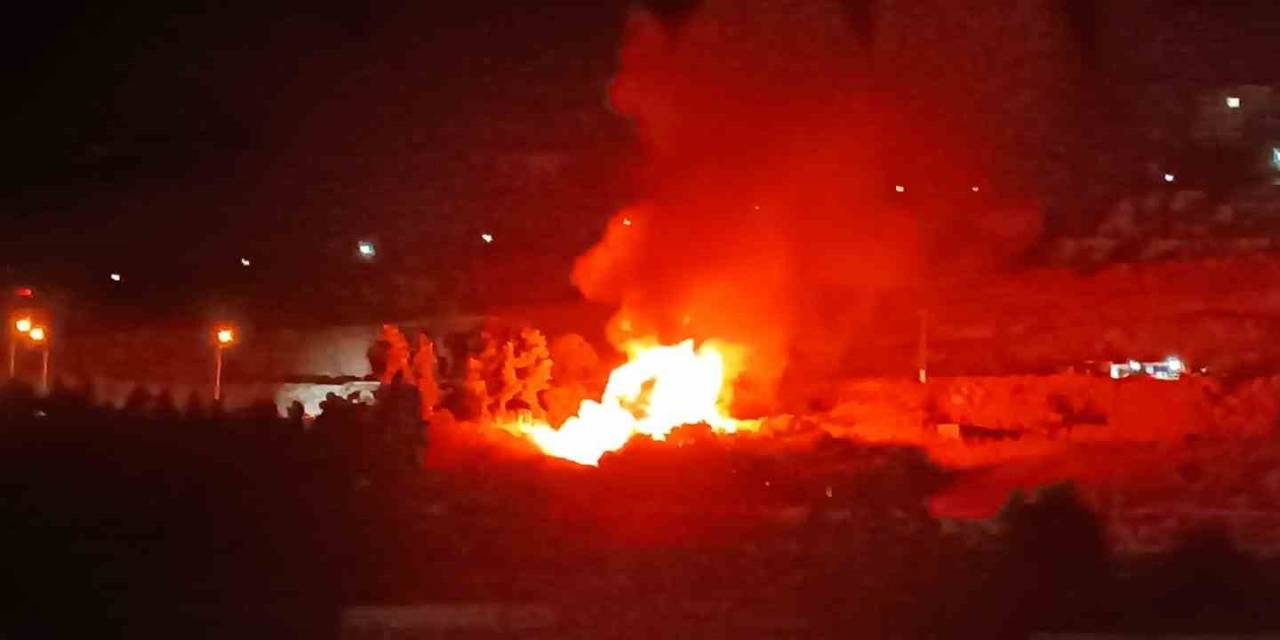 Şanlıurfa’da Korkutan Yangın