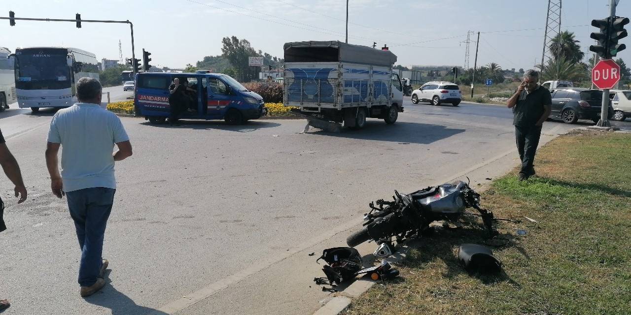 Genç Kadın Bayram Öncesi Aldığı Motosikletle Ölüme Gitti