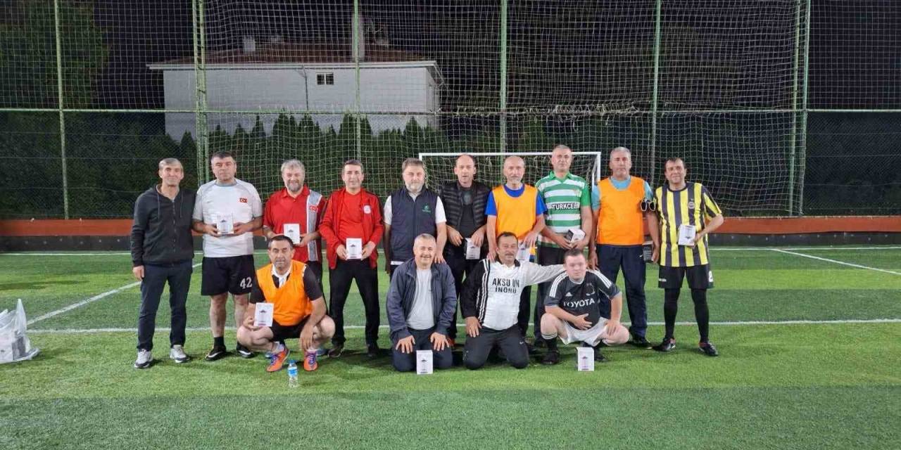 Kandilli Köyünde Geleneksel Spor Turnuvalarını Sürdürüyorlar