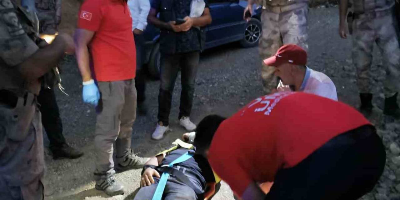 Erek Dağı’nda Kayalıklardan Düşerek Yaralanan Kişi Kurtarıldı