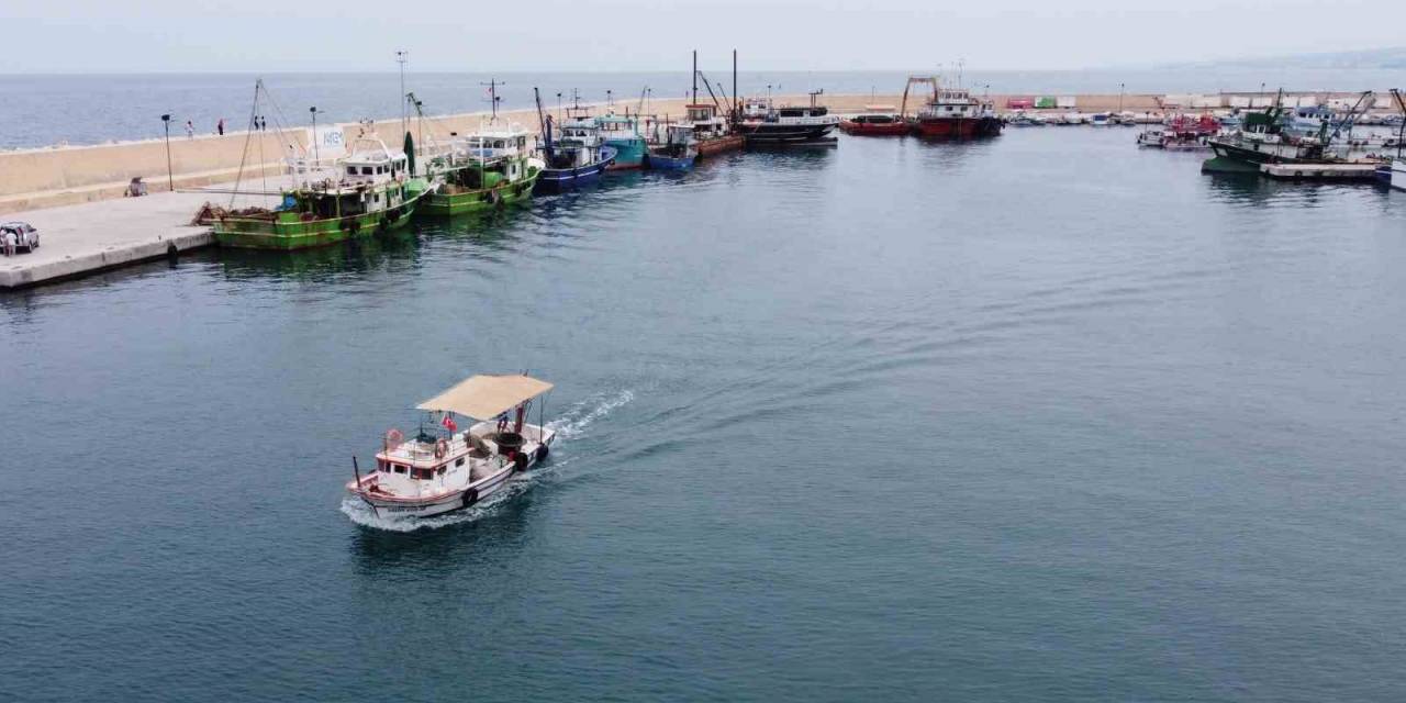 Ekmek Tekneleri Yeni Sezon İçin Bakıma Alındı