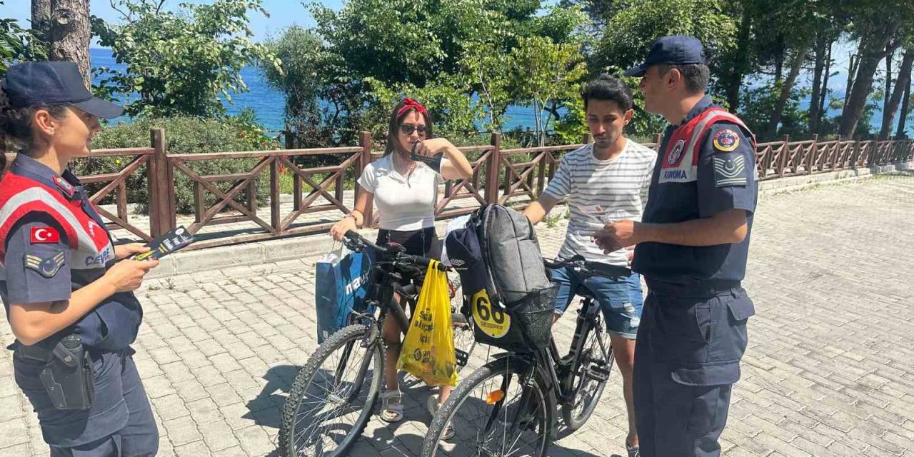 Jandarma Ekipleri Vatandaşları Uyardı