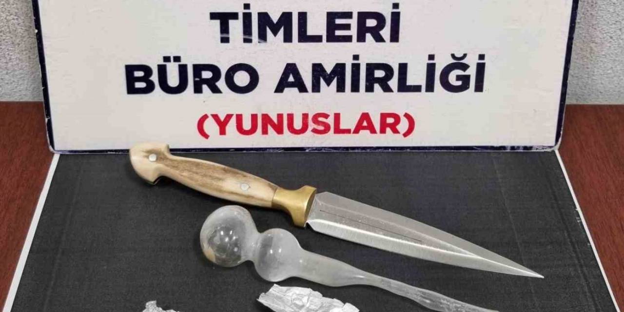 Kütahya’da Yunus Timlerince Bir Araçta Uyuşturucu Ele Geçirildi