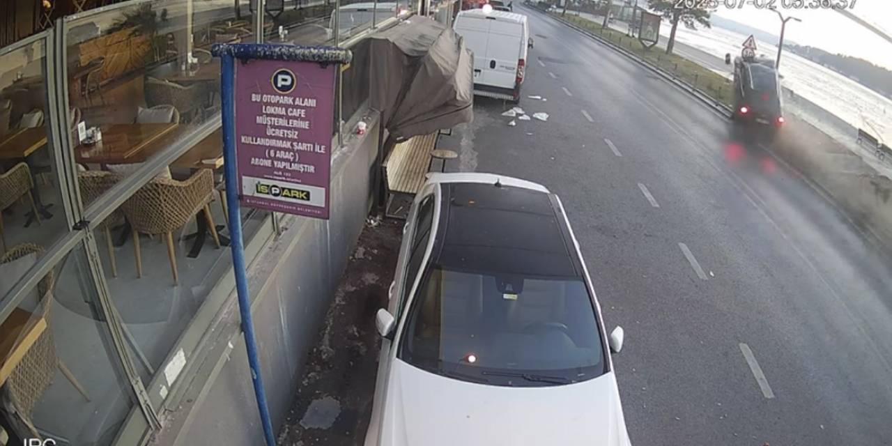 İstanbul’da Dehşet Anları Kamerada: Taklalar Attığı Cipten Sağ Çıktı, Ortalık Savaşa Alanına Döndü