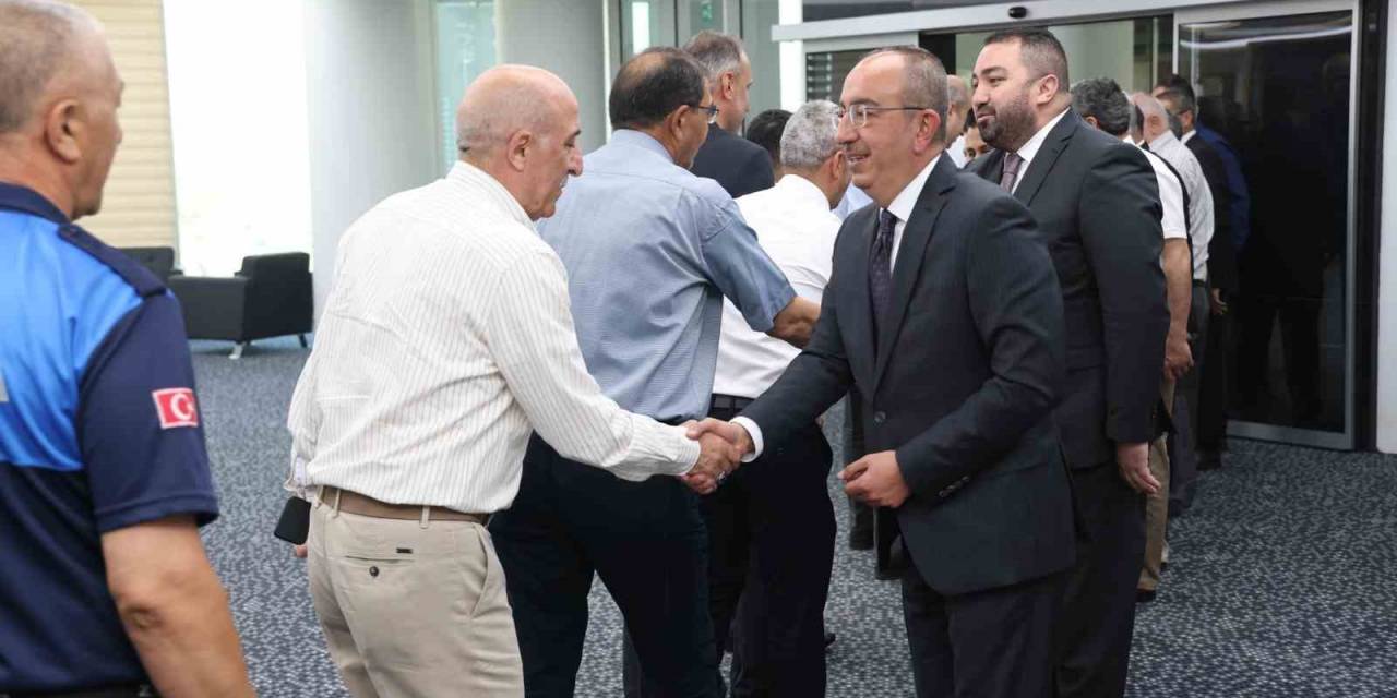 Başkan Kavuş’tan Mesai Arkadaşlarına “bayram” Teşekkürü
