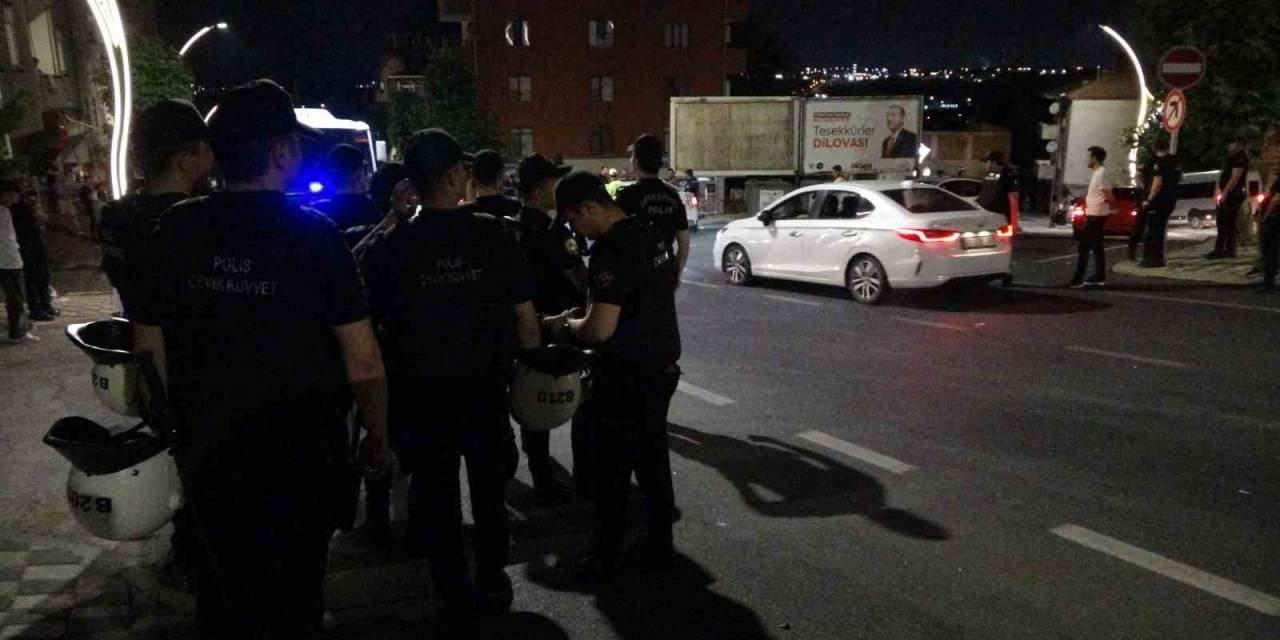 İlçede Çıkan Kavga Büyüdü, Olaylara Çevik Kuvvet Müdahale Etti