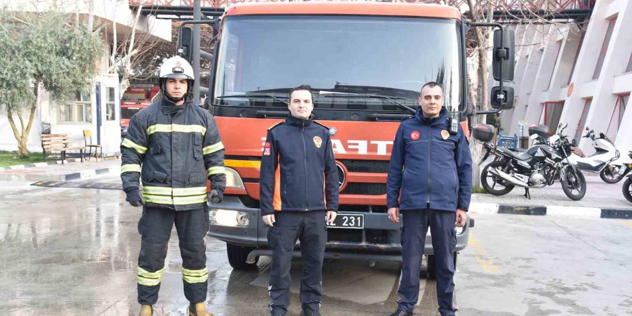 Manisa İtfaiyesi 6 Ayda 4 Bin Olaya Müdahalede Bulundu
