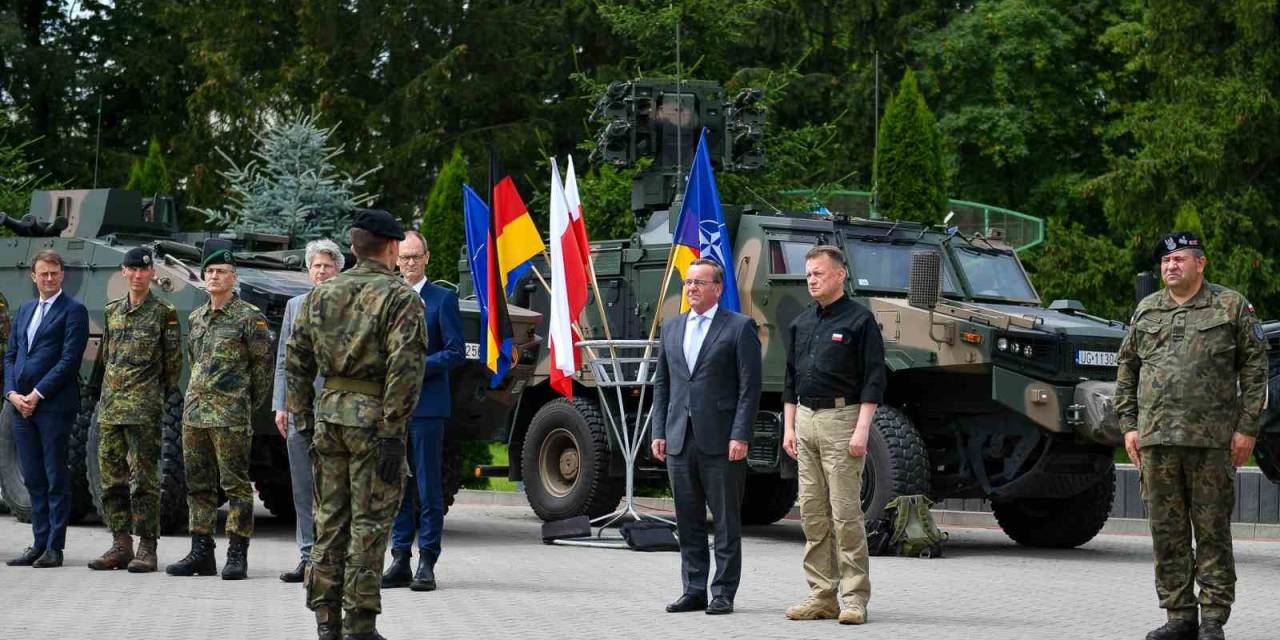 Polonya Savunma Bakanı Blaszczak: "alman Patriotları En Azından Yıl Sonuna Kadar Polonya’da Kalsın İstiyoruz"