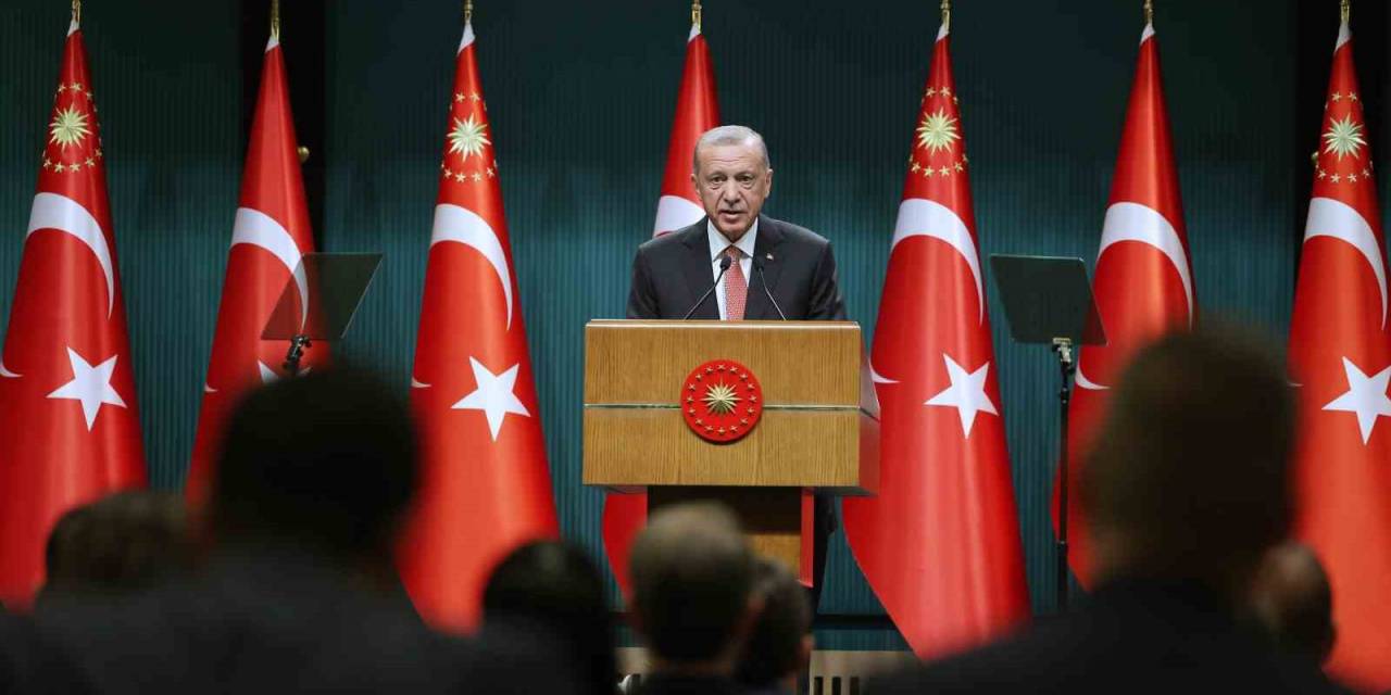 Cumhurbaşkanı Erdoğan: “enflasyon Oranlarının Belli Olmasıyla Birlikte Memur Ve Emeklilerimize Verdiğimiz Sözleri Yerine Getireceğiz”