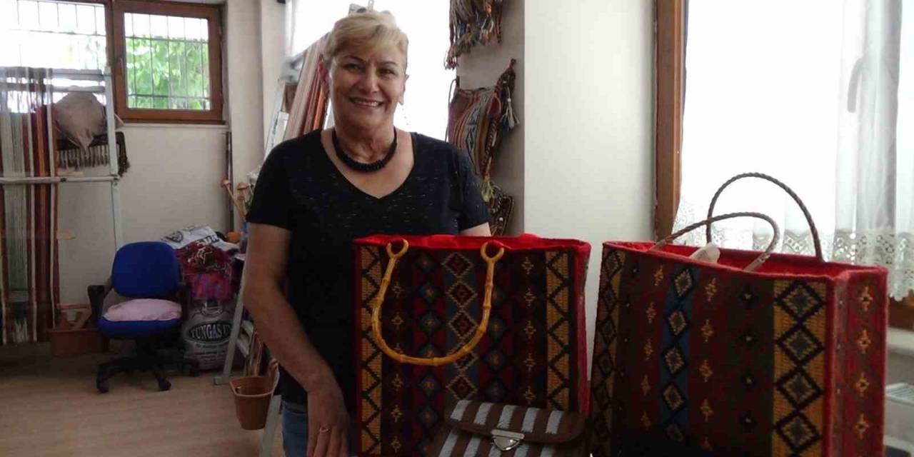 Kaybolmaya Yüz Tutan ’cicimi’ Yaşatıyorlar