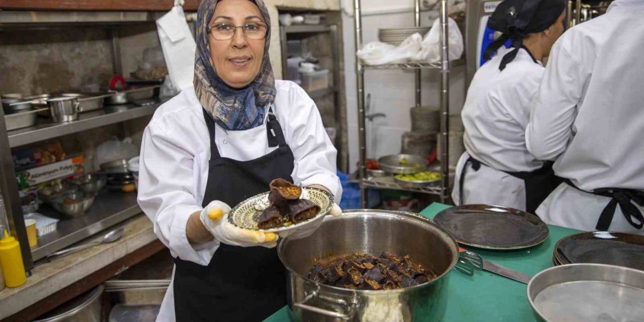 Mersin Ve Hatay Lezzetleri Tek Sofrada Buluşuyor