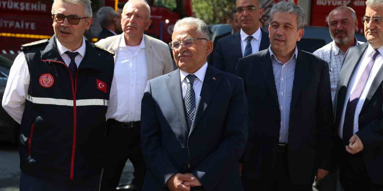 Başkan Büyükkılıç: “kadromuz Sürekli Yenileniyor”