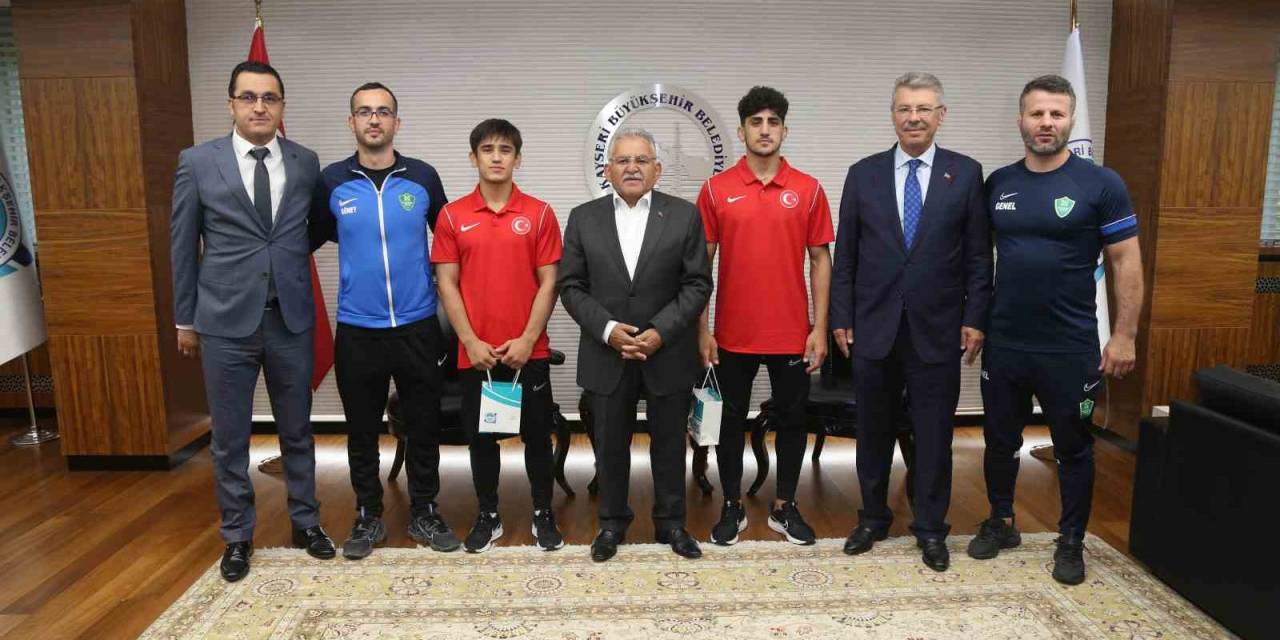 Başkan Büyükkılıç, Avrupa Şampiyonu Güreşçiyi Ağırladı