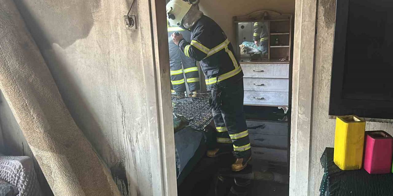 "kiracı Evi Yakıp Kaçtı" İddiası