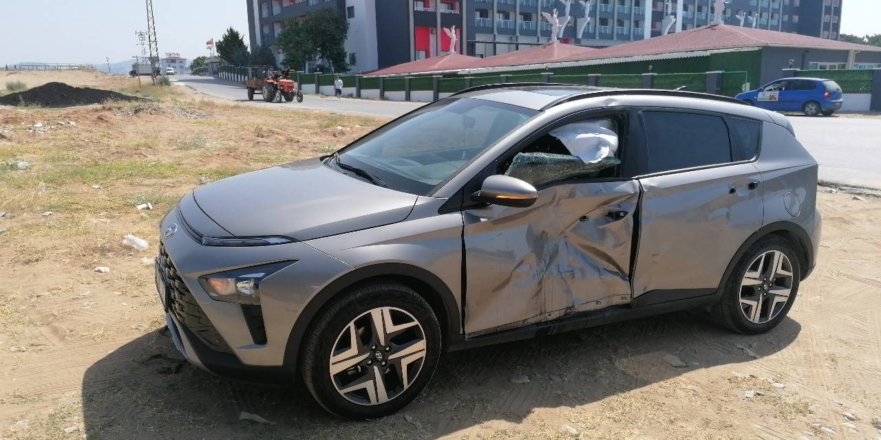 Çalıntı Motosikletle Kaza Yapıp Yaralandılar