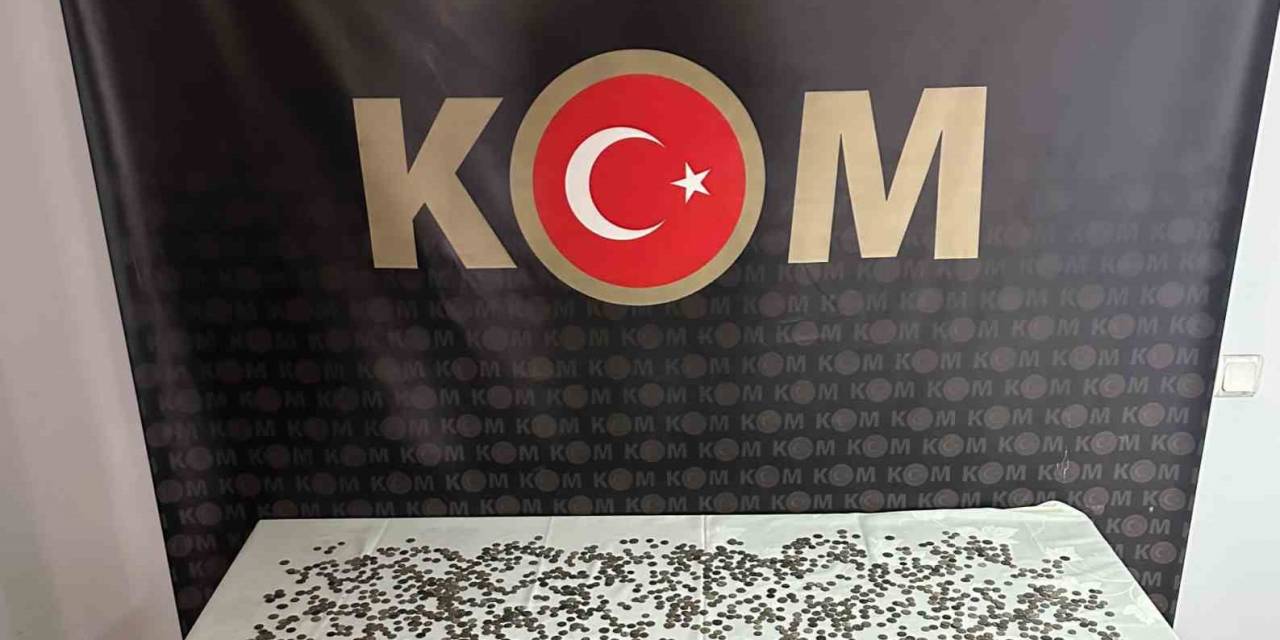 Hatay’da 2 Bin Adet Roma-bizans Dönemine Ait Sikke Ele Geçirildi