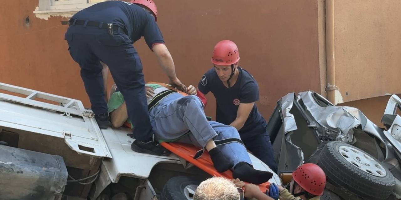 İstanbul’da Kamyonet Dehşeti: Ortalık Savaş Alanına Döndü, Eşi Sinir Krizi Geçirdi
