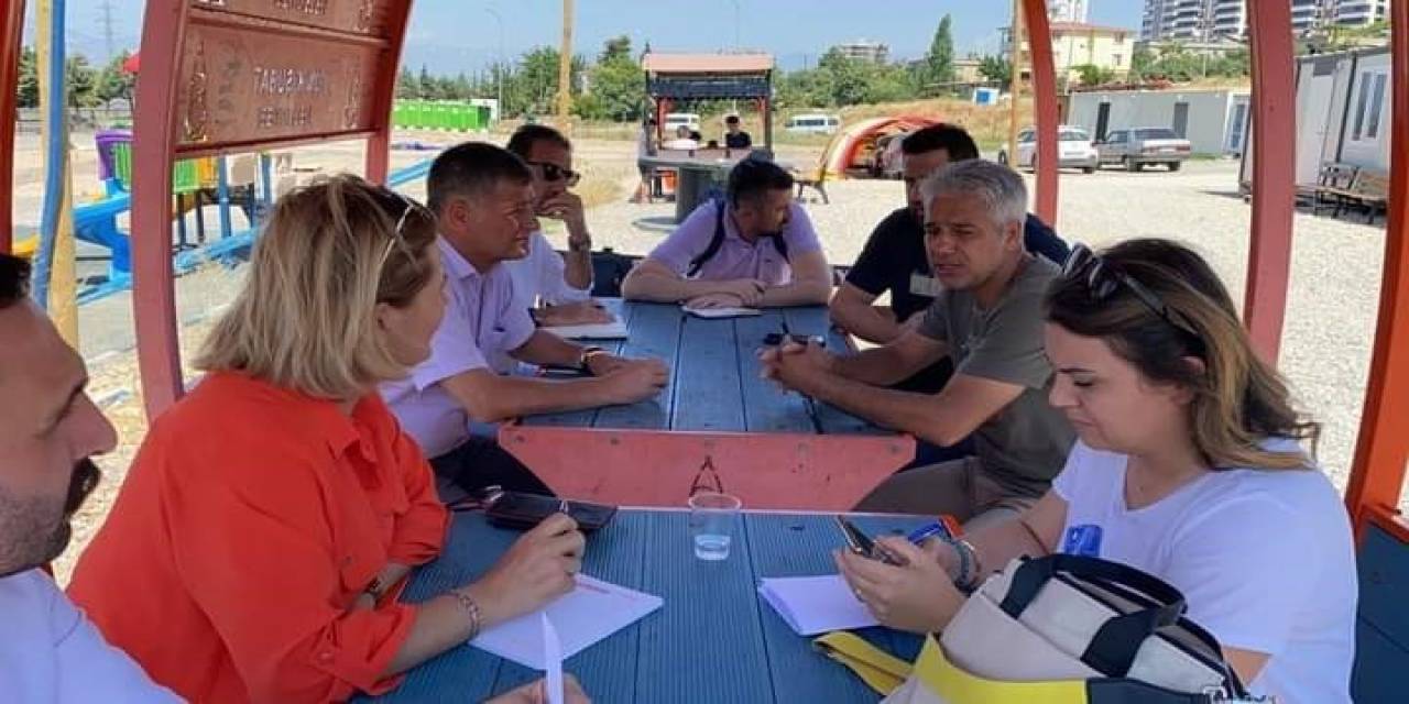 Başkan Hürriyet Afet Bölgesinde