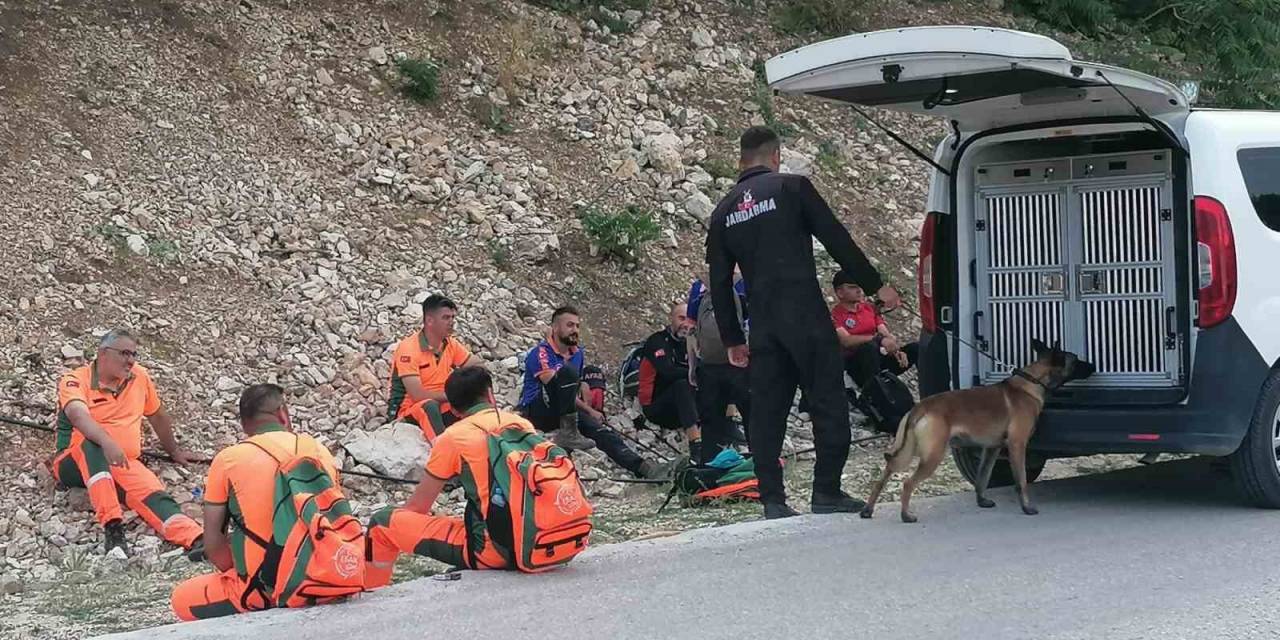 Dağda Kaybolan Yaşlı Adam Bugün De Bulunamadı