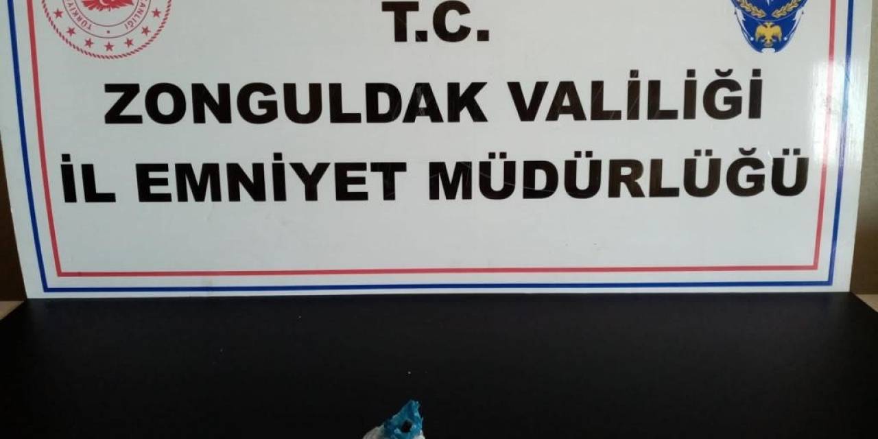 Polisin Uygulamasında Uyuşturucu İle Yakalandılar