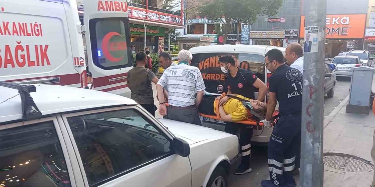 Eve Pencereden Girmek İsteyen Kadın İkinci Kattan Düştü