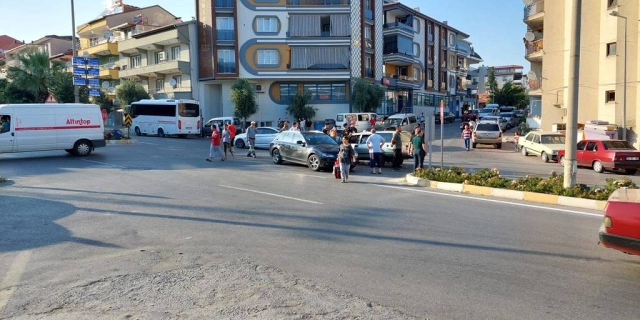 Önlem Alınmayan Sabıkalı Kavşakta Kazalar Devam Ediyor