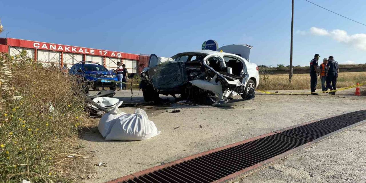 Çanakkale’de Sürücüsünün Hayatını Kaybettiği Kazada Araçtan 10 Kilo Esrar, 4 Kilo Uyuşturucu Hap Çıktı