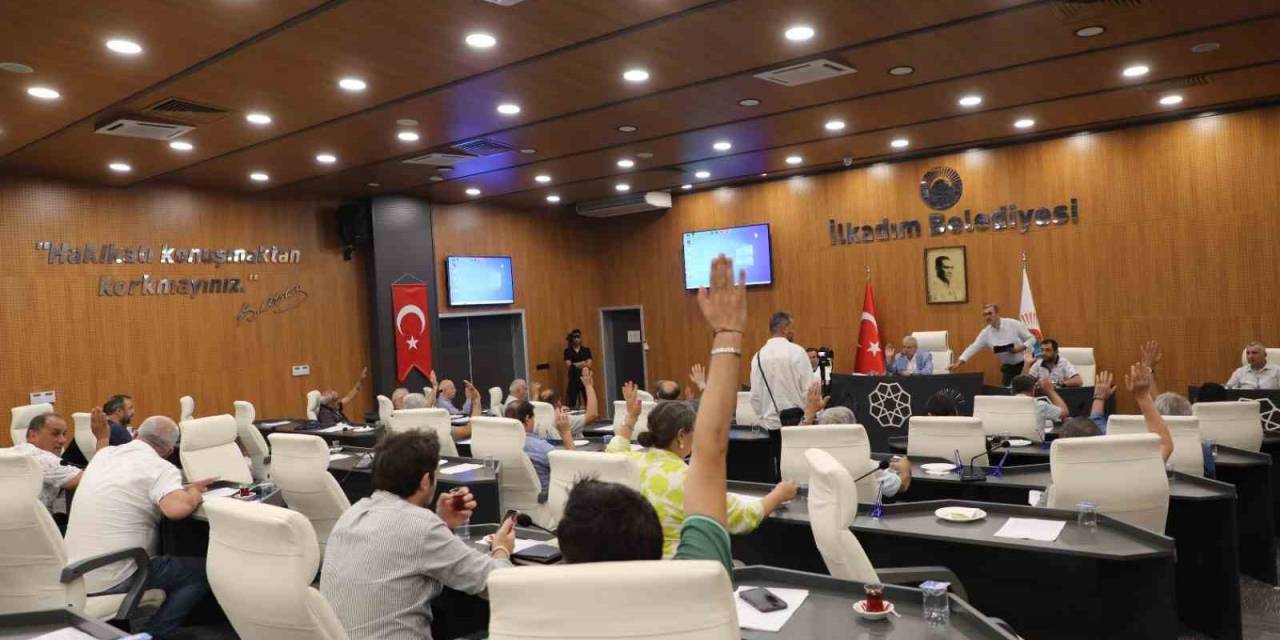 İlkadım Meclisi Bu Yıl Da Tatil Yapmayacak